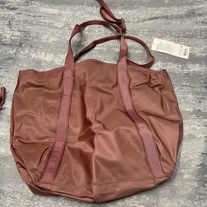 🎉Lululemon Live Free Tote Bag🎉